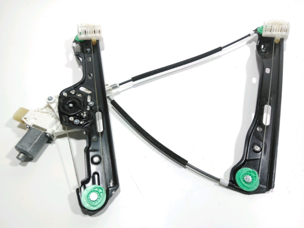 Lève-vitre électrique avant gauche