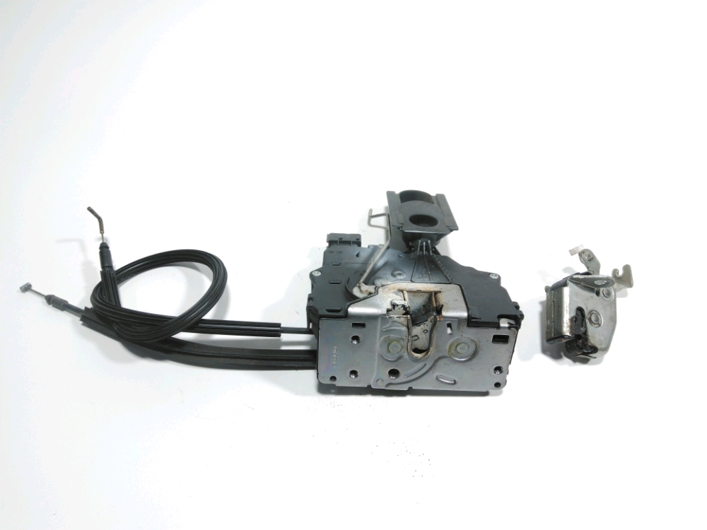 Serrure de porte battante arriere gauche