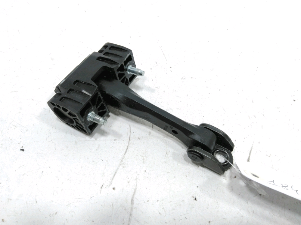 Tirant de porte avant droit