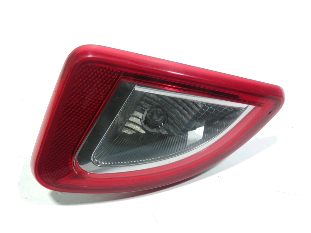 Feu arrière intérieur gauche