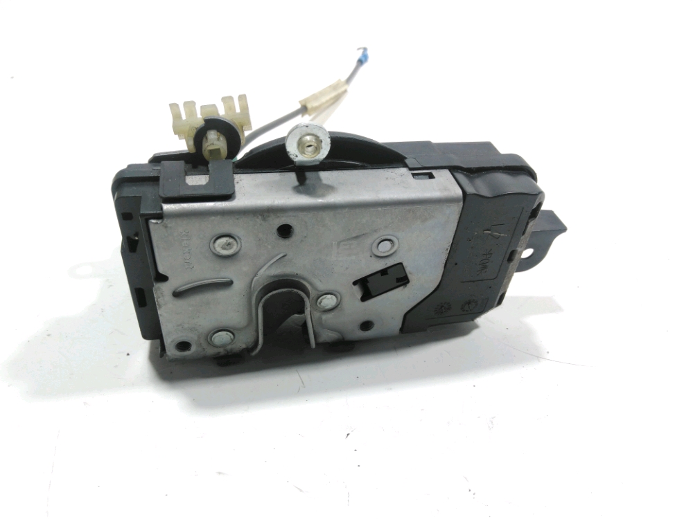 Serrure de porte avant gauche