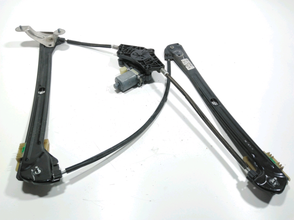 Lève-vitre électrique avant gauche