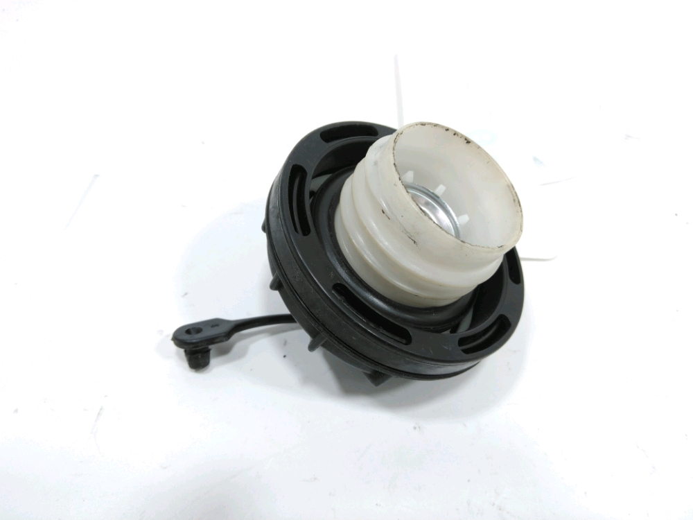Bouchon de réservoir à carburant