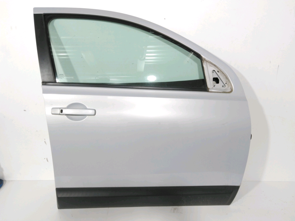 Porte avant droite