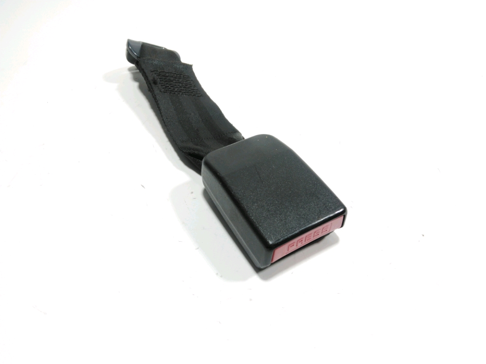 Ancrage ceinture arrière central