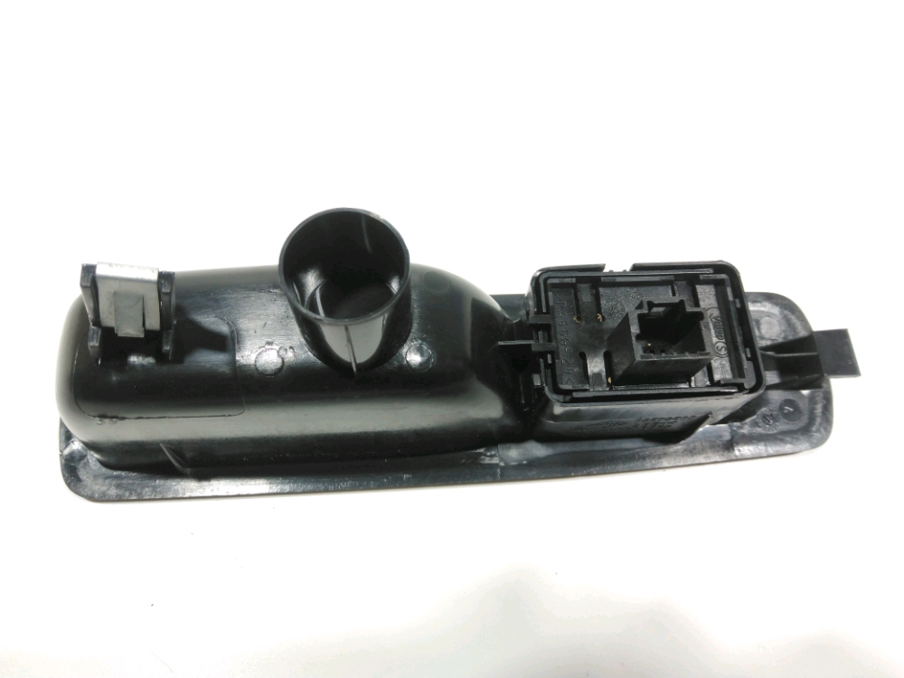 Commande lève-vitre arrière gauche