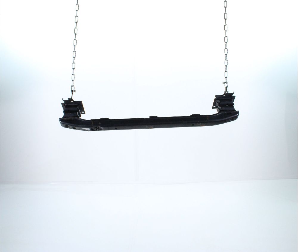 Renfort pare-choc avant