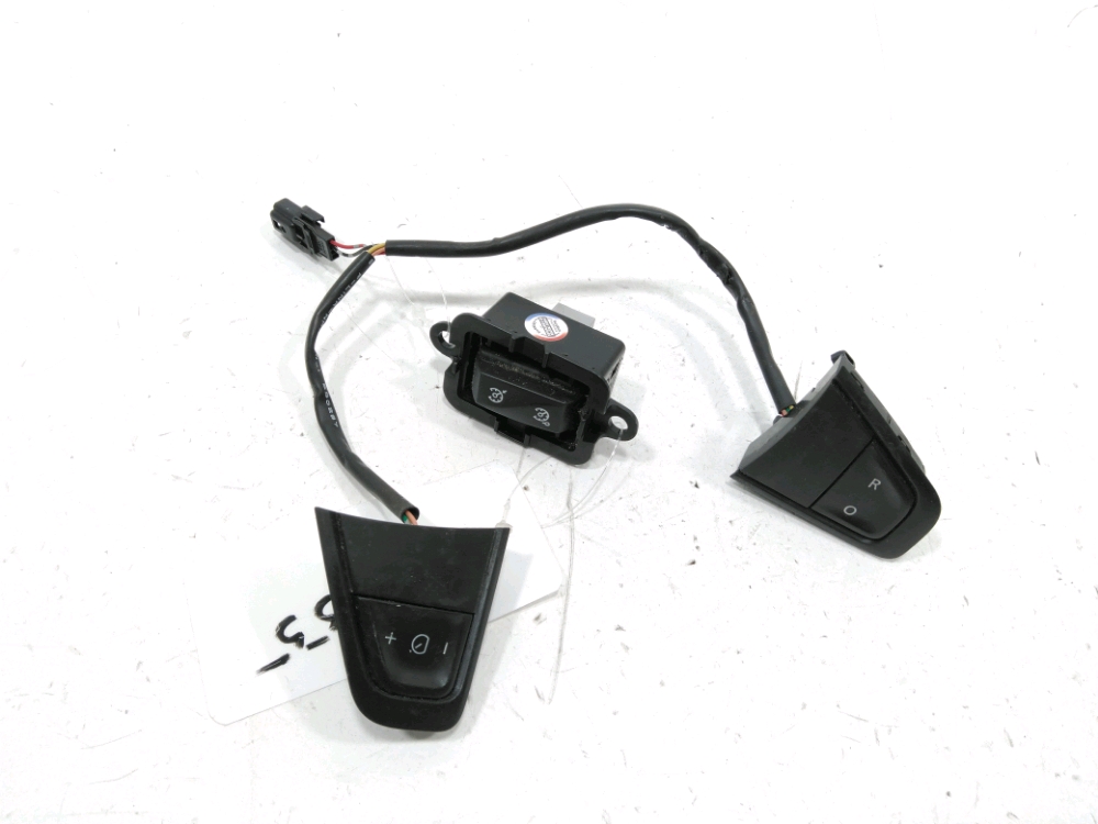 Commande régulateur de vitesse