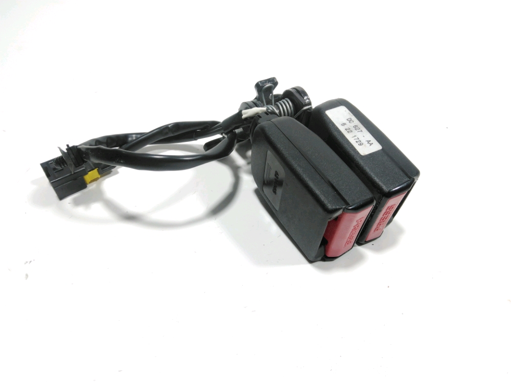 Ancrage ceinture arrière droit