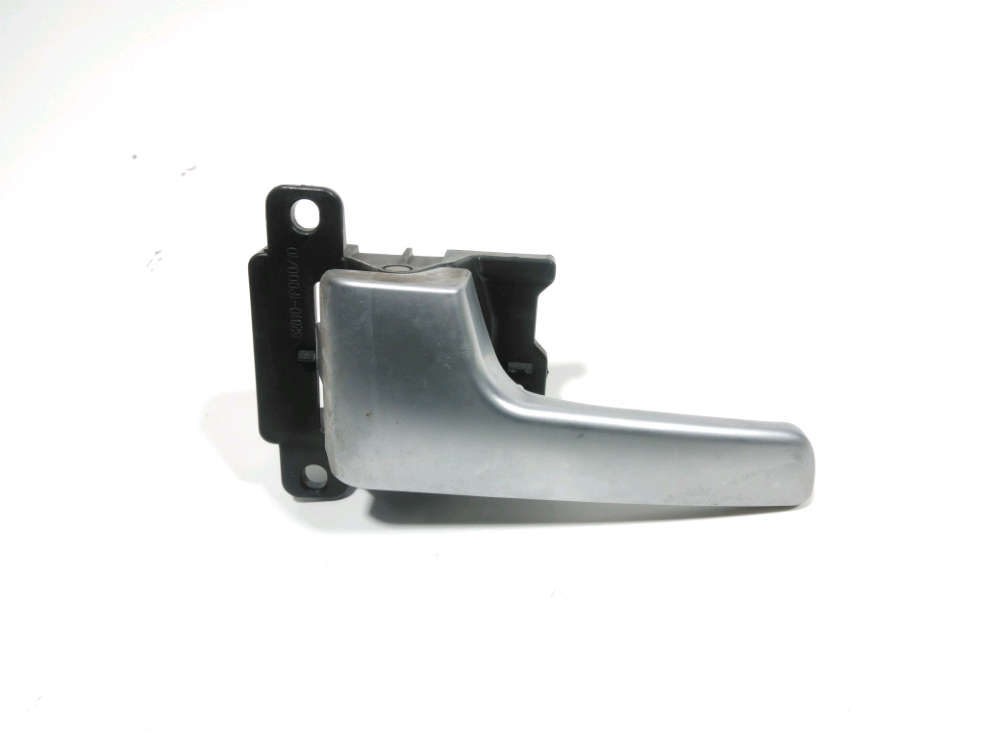 Poignee interieure porte avant gauche