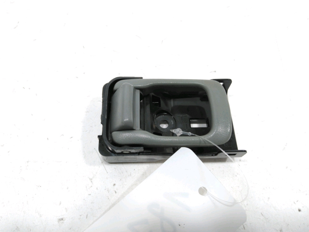 Poignée intérieure porte avant gauche