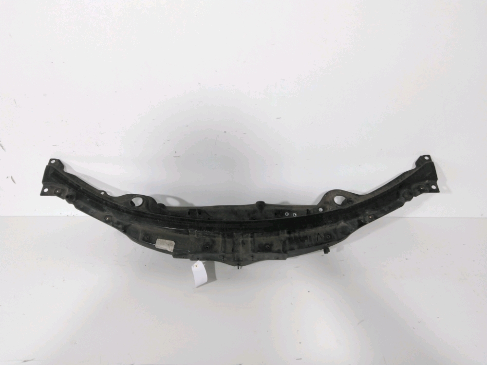 Traverse supérieure armature avant