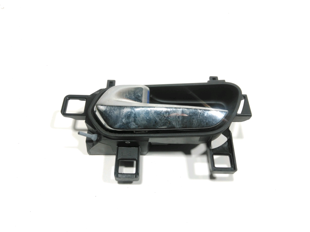 Poignee interieure porte arriere gauche