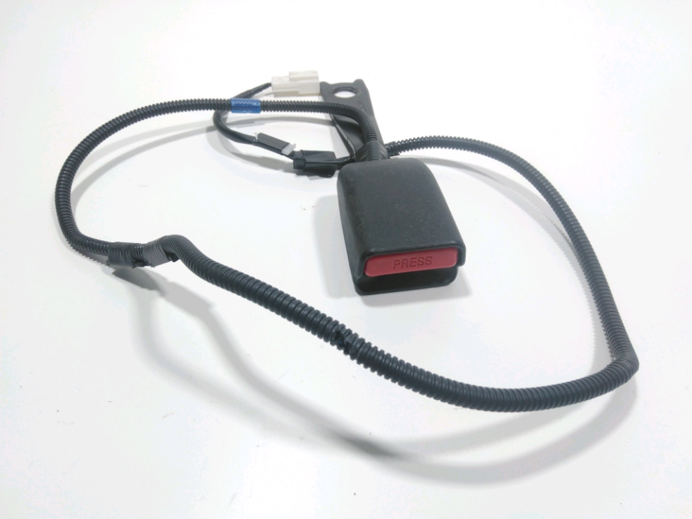 Ancrage ceinture avant gauche