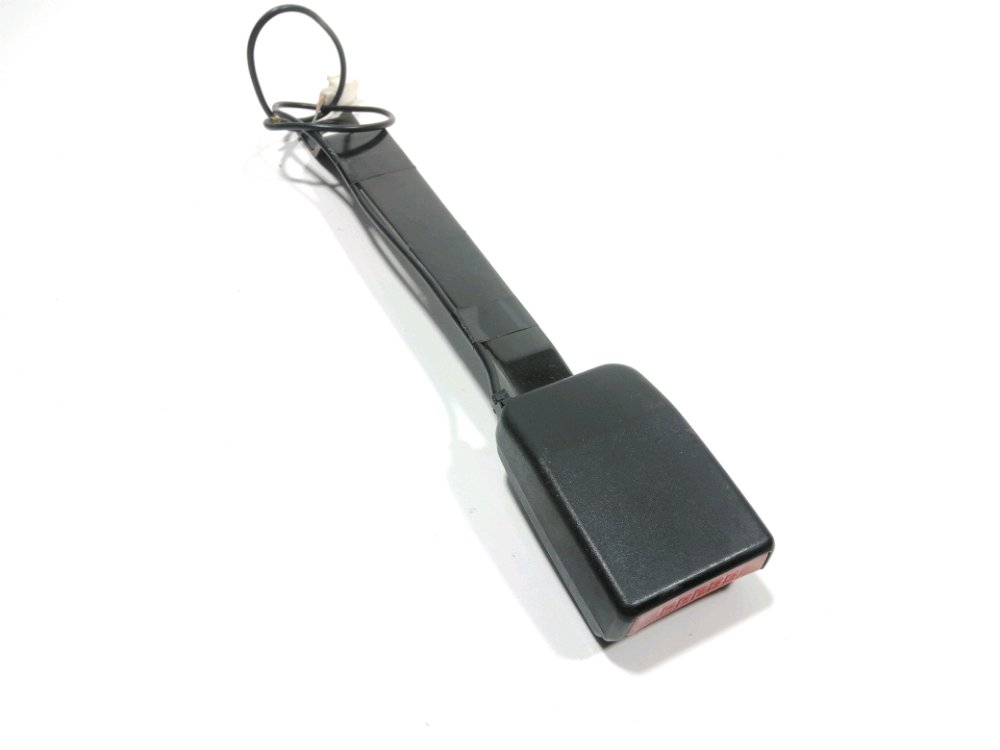Ancrage ceinture avant droit