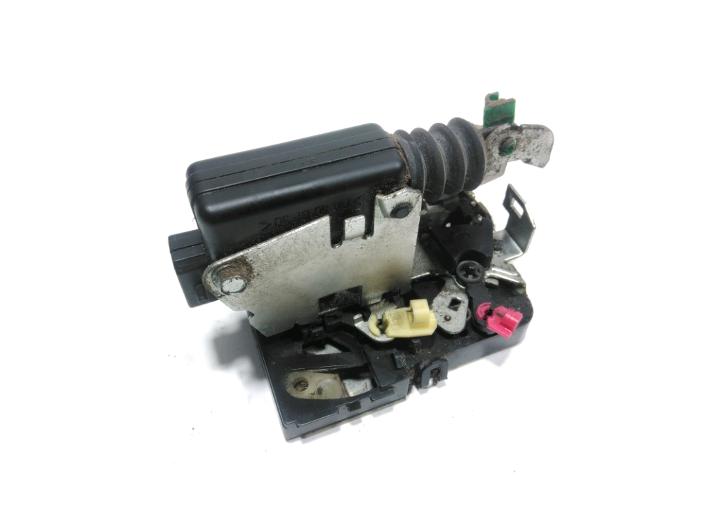 Serrure de porte avant gauche