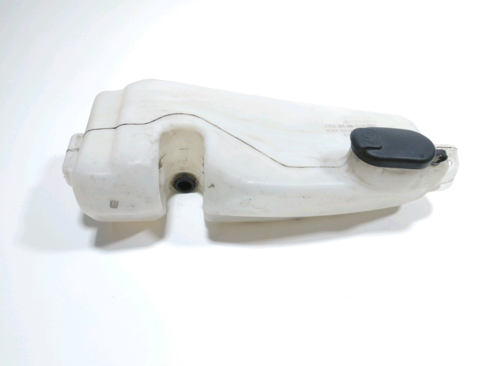 Réservoir de lave glace avant