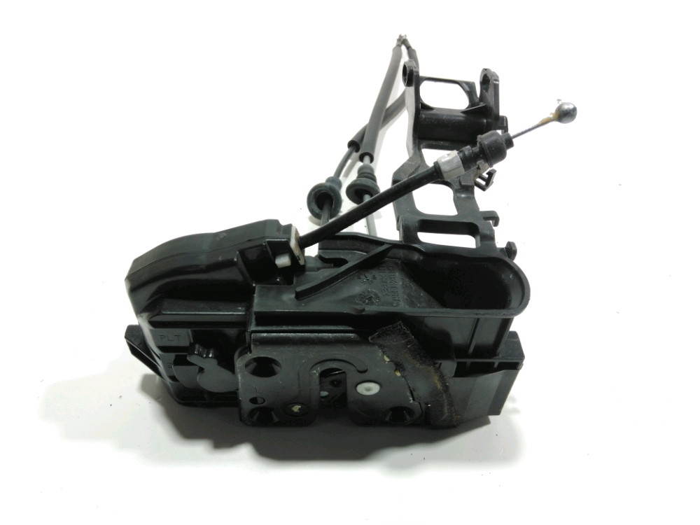 Serrure de porte avant gauche