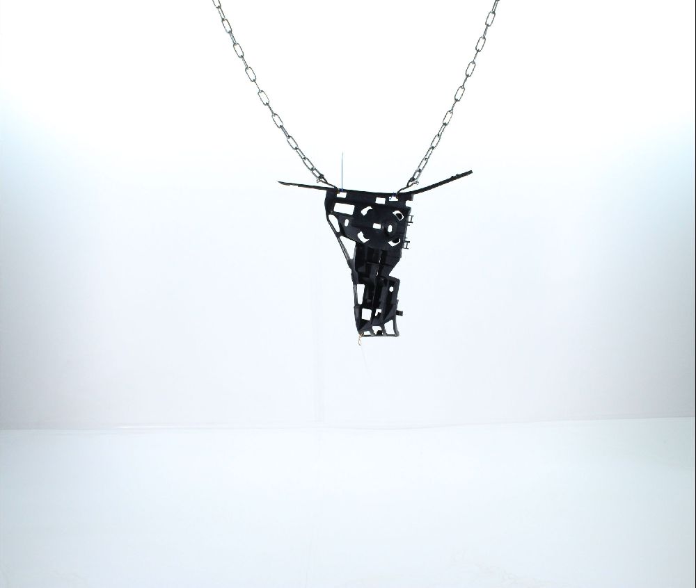 Support gauche de pare-choc arriere