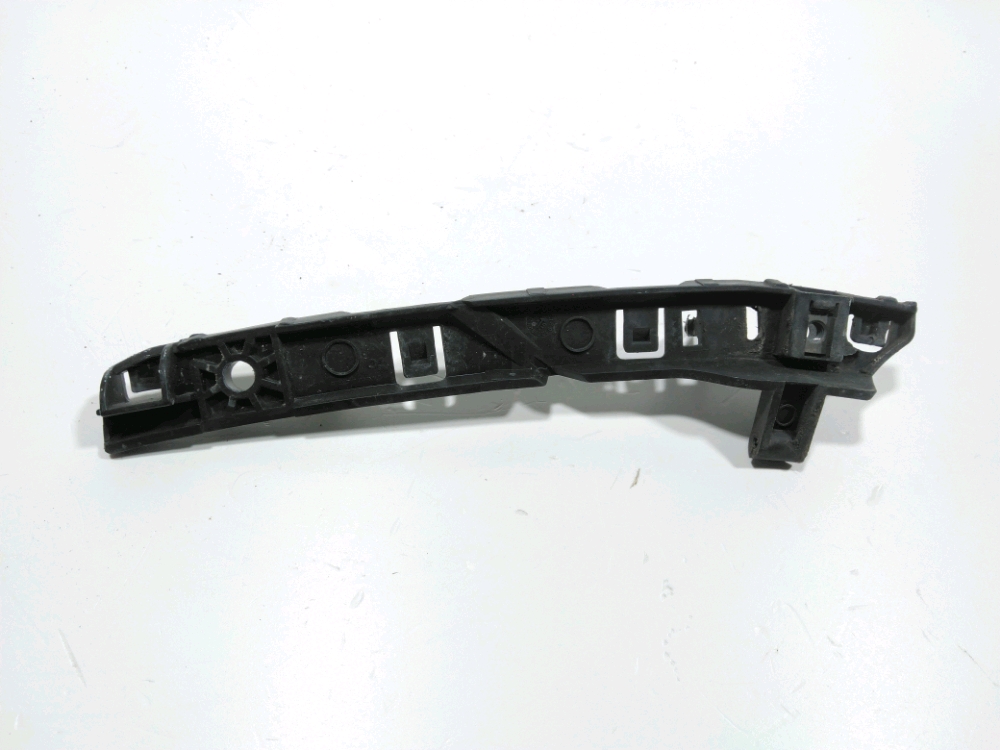 Support droit de pare-choc arrière