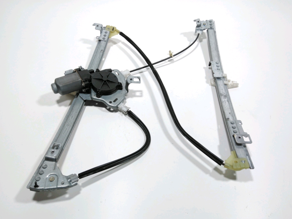 Lève-vitre électrique avant droit