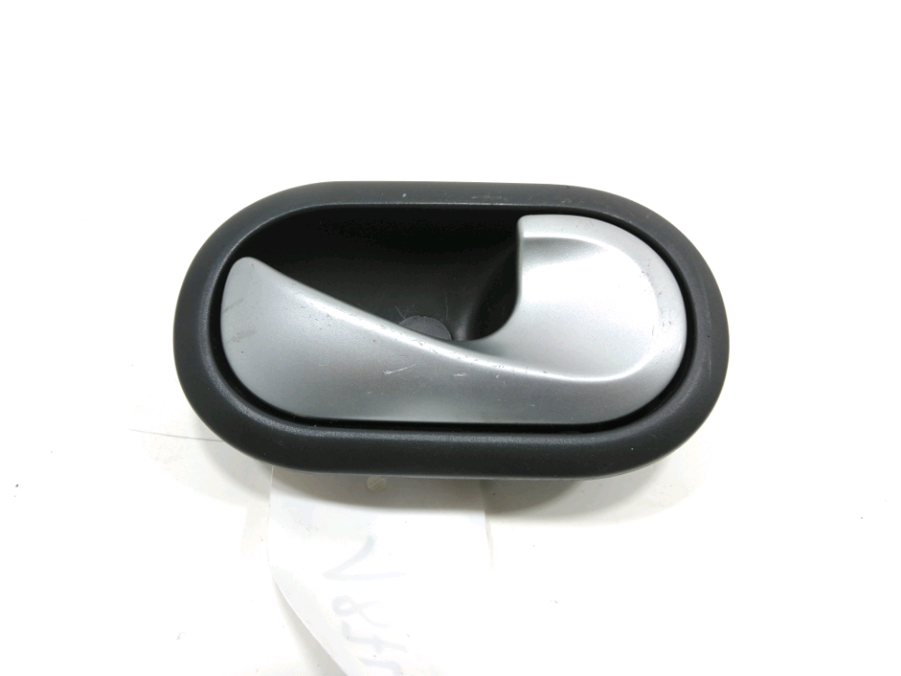 Poignée intérieure porte avant droite