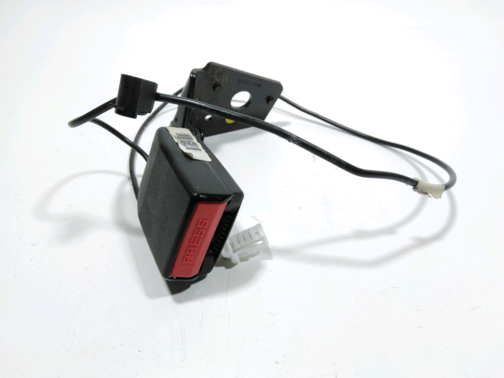 Ancrage ceinture arrière gauche