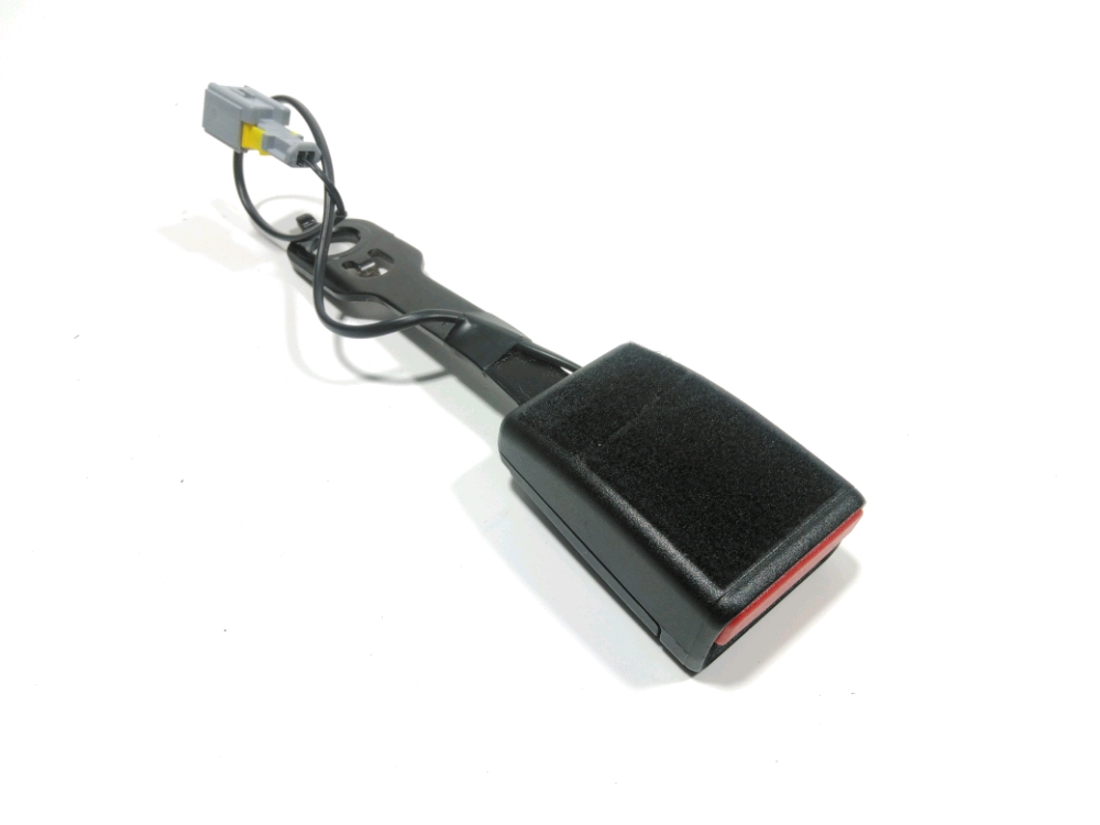 Ancrage ceinture avant droit