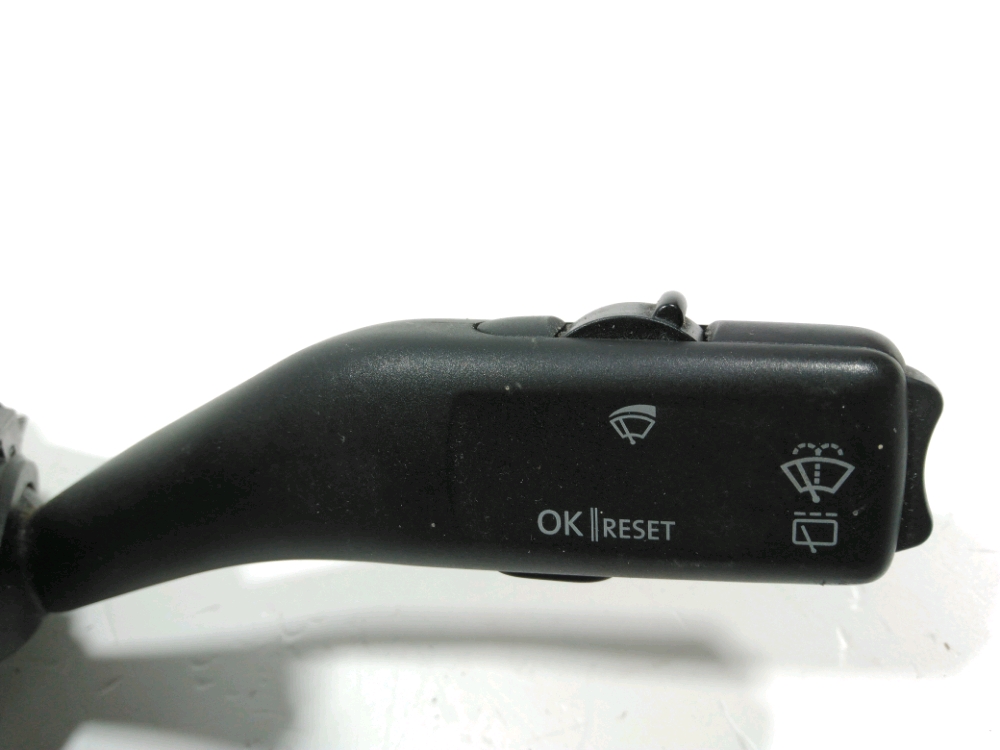 Commande sous-volant