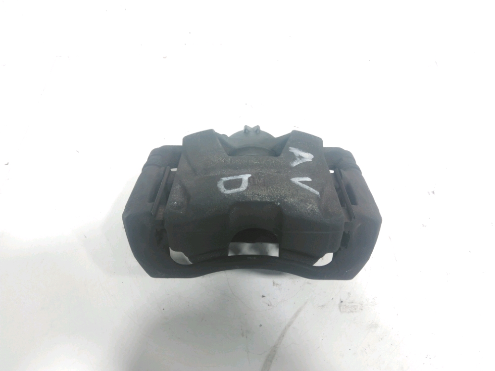 Etrier de frein avant droit