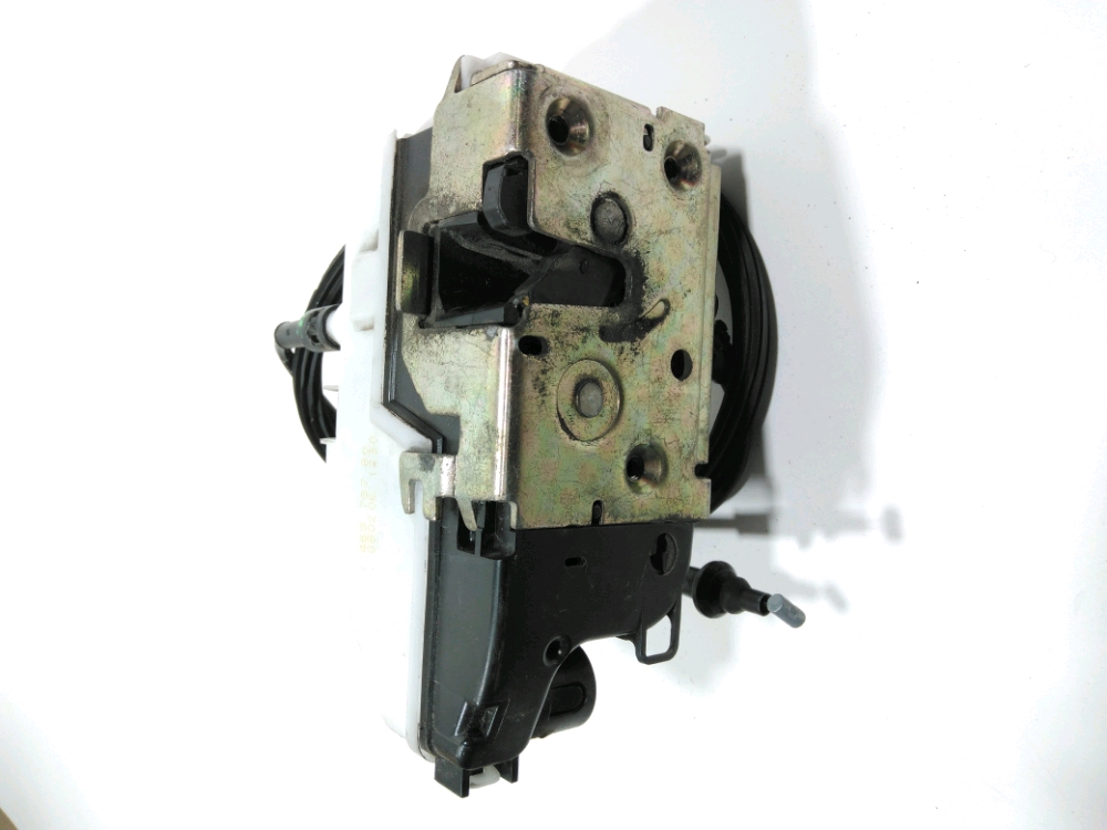 Serrure de porte avant gauche