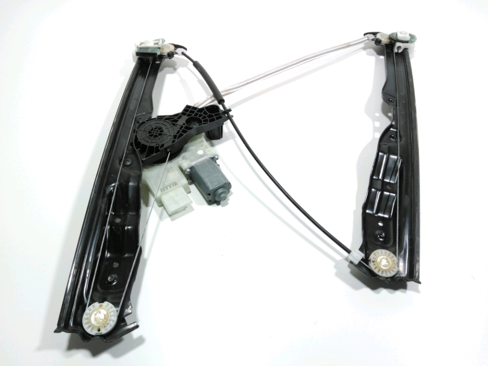 Lève-vitre électrique avant gauche