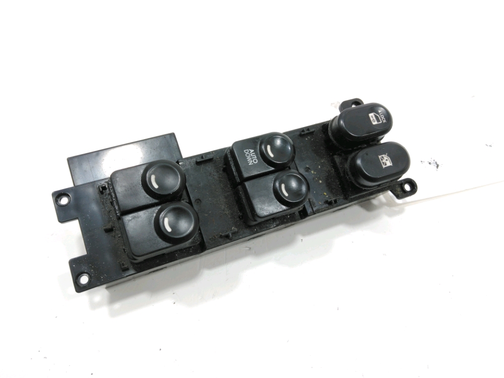 Commande lève-vitre avant gauche