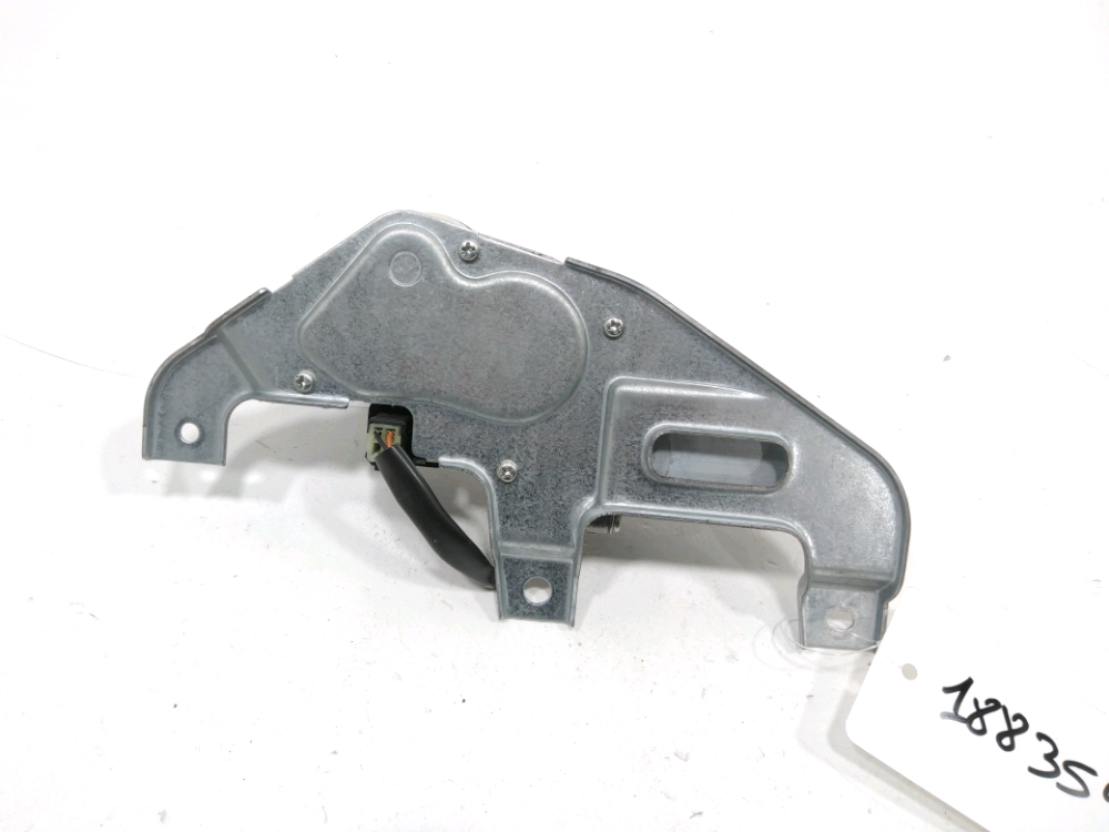 Moteur d'essuie glace arrière