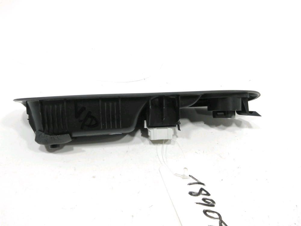 Commande lève-vitre avant droit