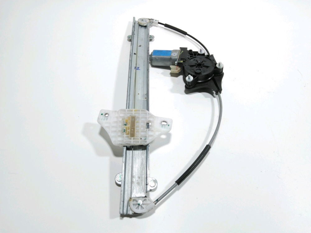 Lève-vitre électrique avant droit