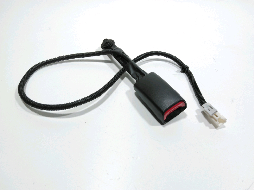 Ancrage ceinture avant gauche