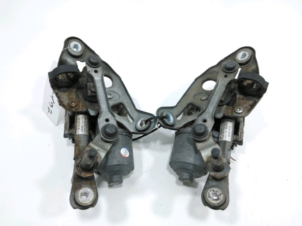 Mécanisme + moteur d'essuie glace avant