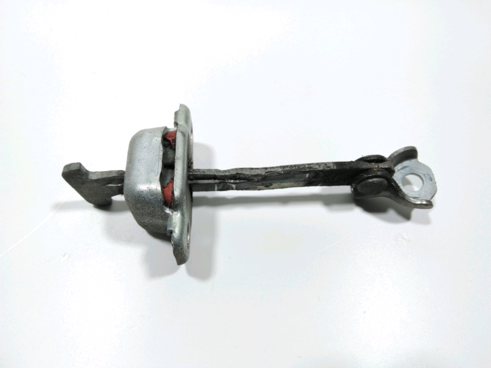 Tirant de porte avant droit