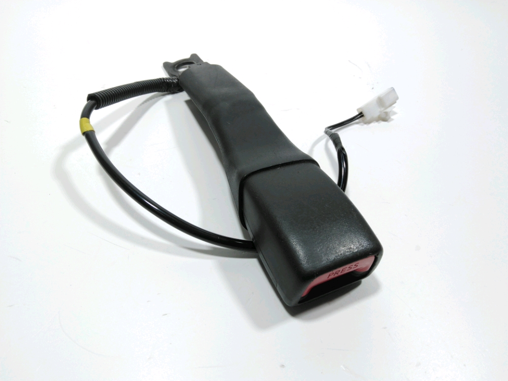 Ancrage ceinture avant gauche