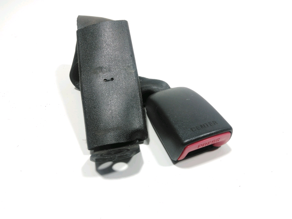 Ancrage ceinture arrière central
