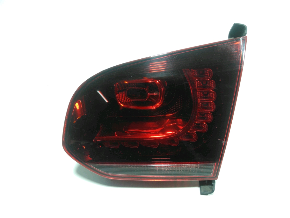 Feu arrière intérieur droit