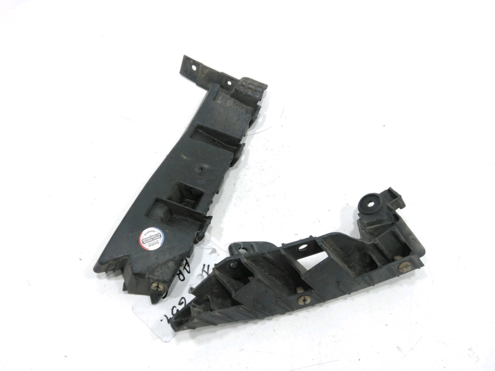 Support gauche de pare-choc arrière