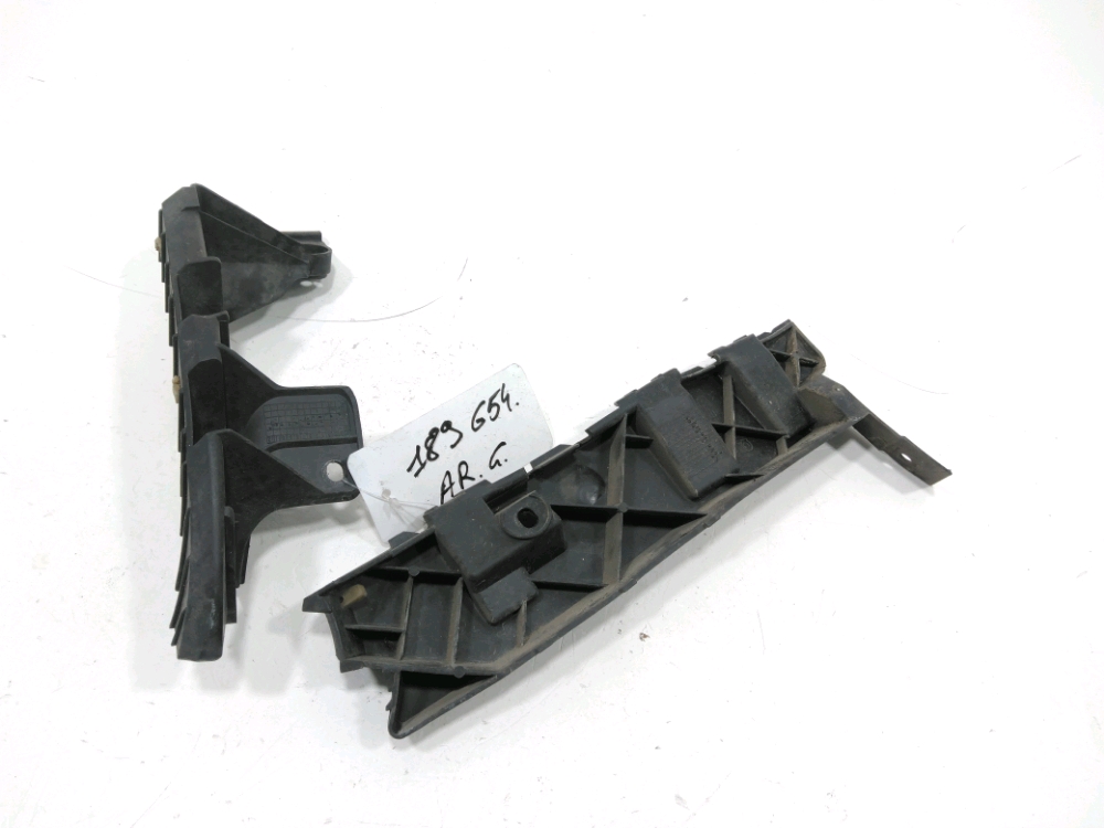 Support gauche de pare-choc arrière