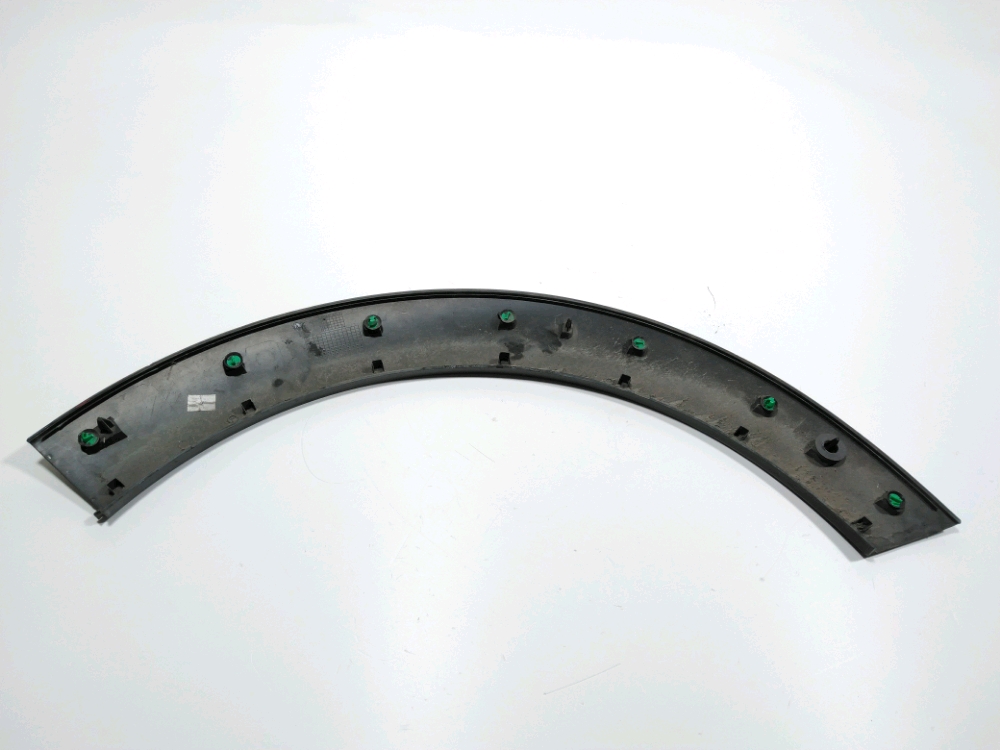 Elargisseur d'aile arrière gauche