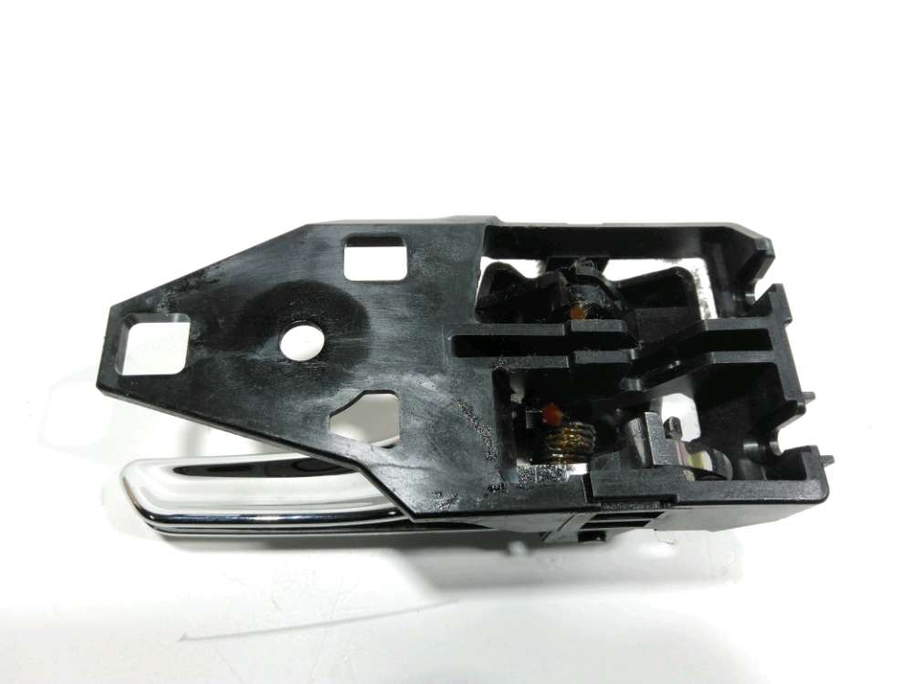 Poignée intérieure porte avant gauche