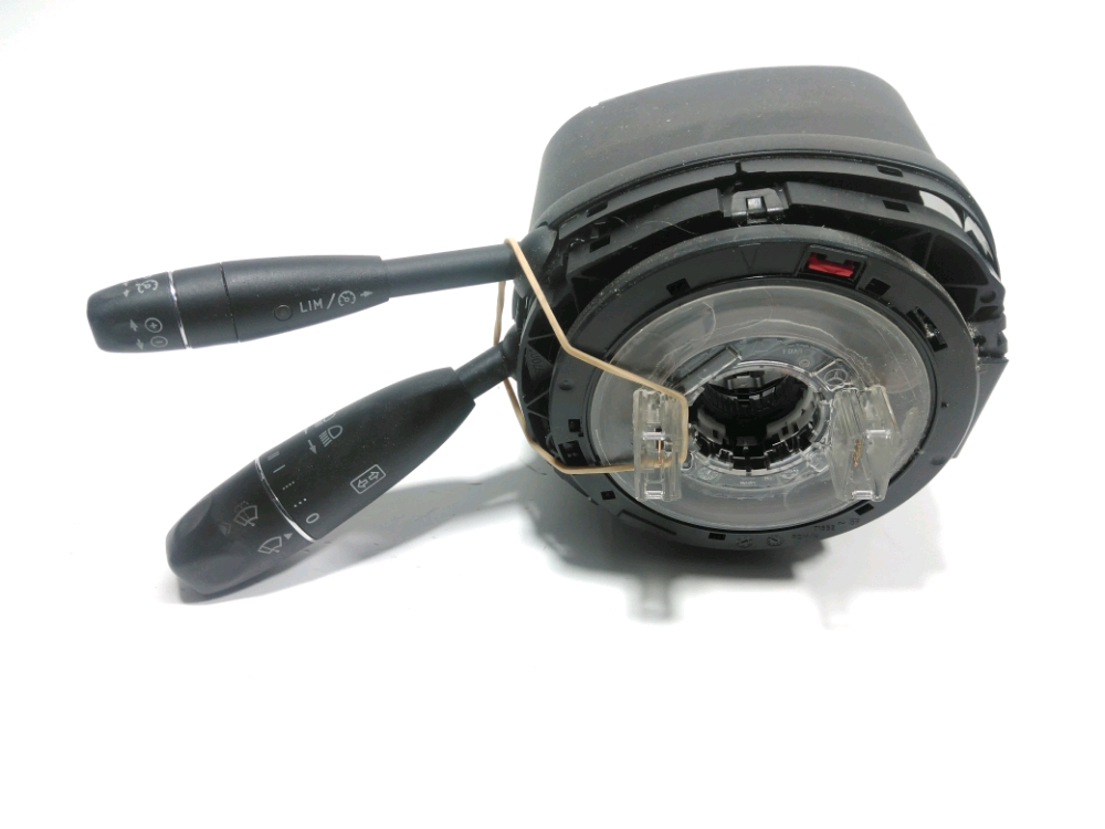 Commande sous-volant