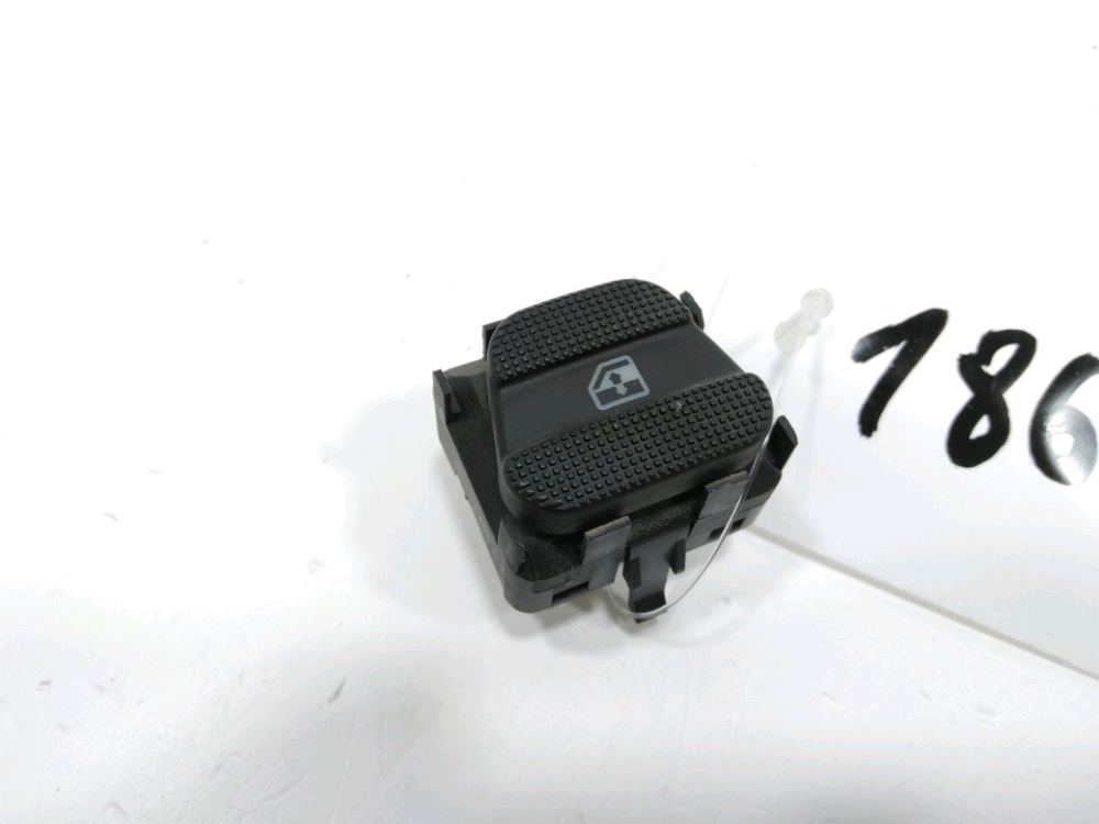 Commande lève-vitre arrière droit