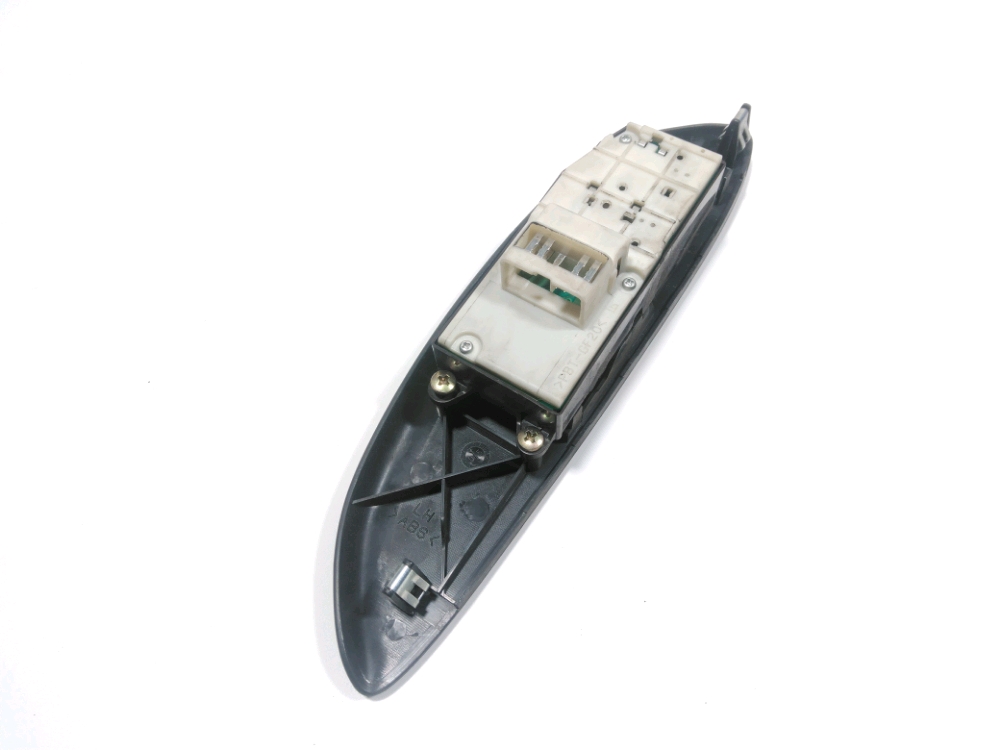 Commande lève-vitre avant gauche