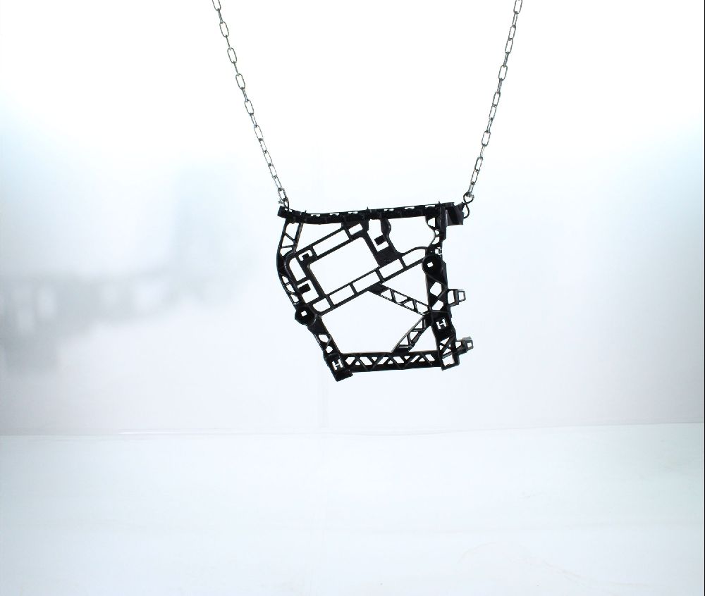 Support droit de pare-choc arriere